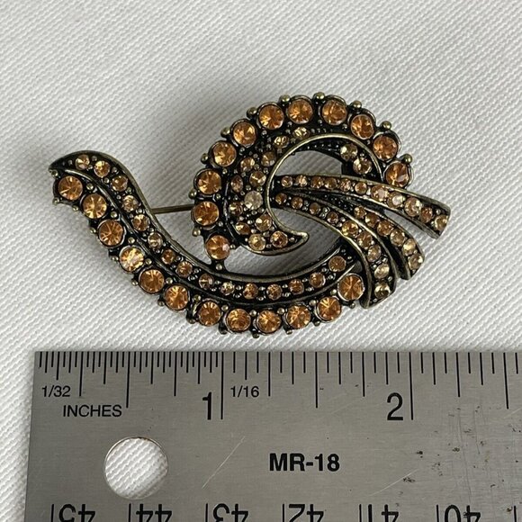 Vintage Gold Tone Swirl Brooch Amber Rhinestones Statement - Picture 6 of 7